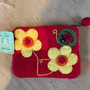 NWT Surf Wind & Fire Handmade Felted Wool Red Floral Ladybug Coin Purse w/Zipper